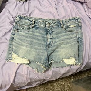 American eagle shorts never worn size 16